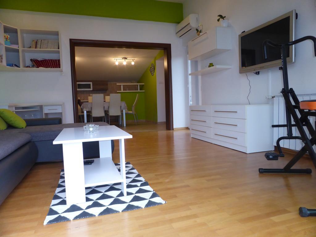 Apartments Adria Senj  Eksteriør bilde