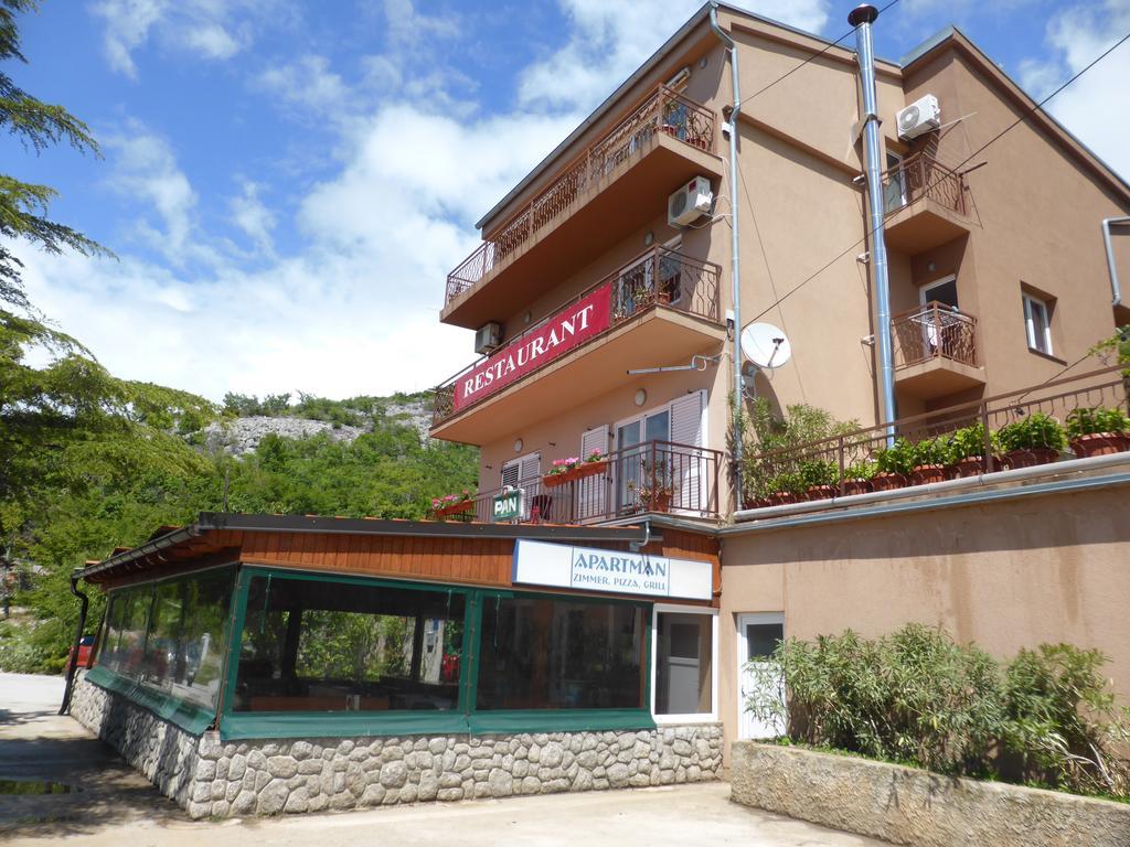 Apartments Adria Senj  Eksteriør bilde